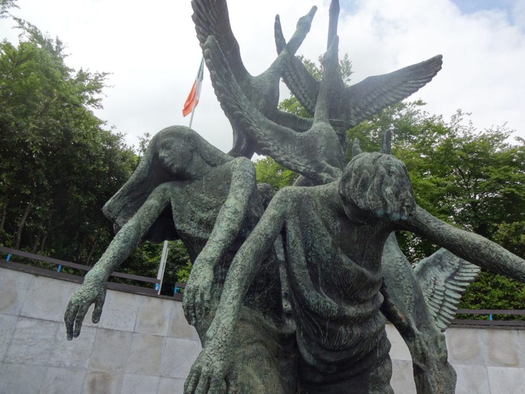 What to See in Dublin? - The Garden of Remebrance